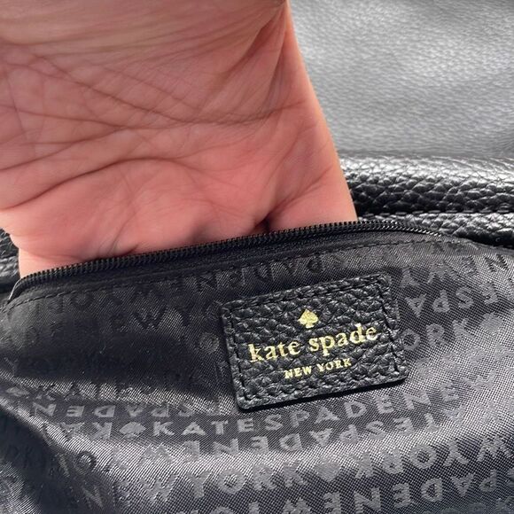 Kate Spade Crossbody Medium Leather Adjustable Strap Zip Pockets Minimalist - Picture 12 of 12